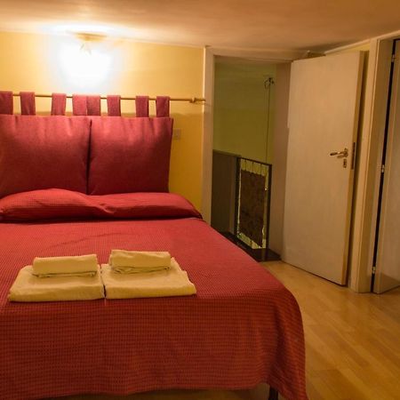 Dimora Dei Giganti Apartment ナポリ エクステリア 写真